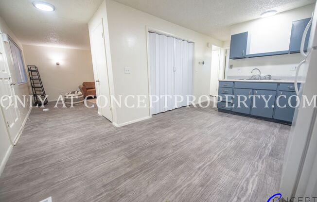 2 beds, 1 bath, 935 sqft, $1,199, Unit 15