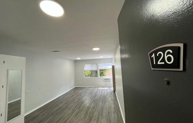 Studio, 1 bath, 615 sqft, $1,798, Unit 126