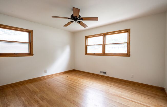 Spacious 3 Bedroom 1Bath Lower Duplex in Perfect Location.