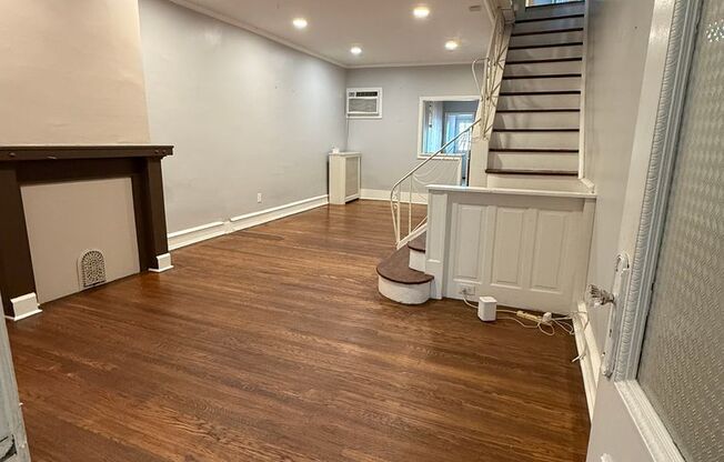 3-Bedroom 1.5-Bathroom Home with Garage in Port Richmond Available Now!