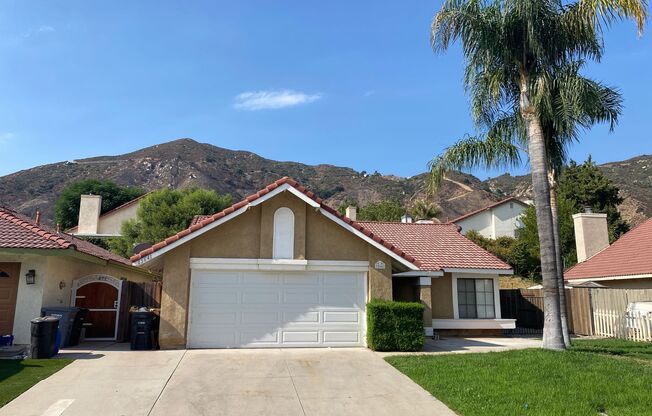 Great 3BD, 2BA Remodeled Single Story Home Attached Garage