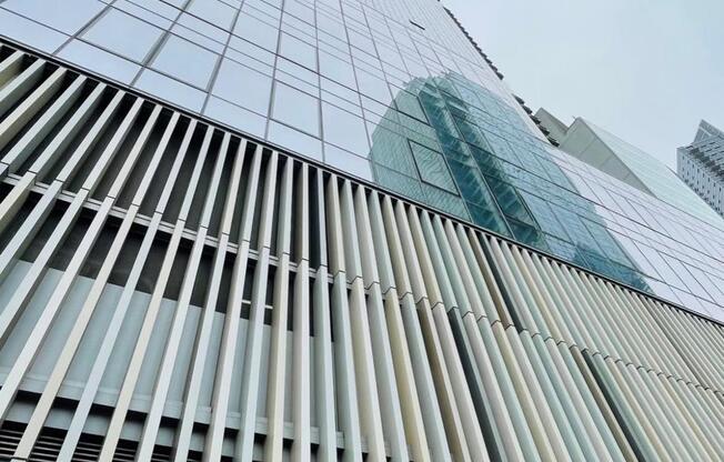 1 bed, 1 bath, 701 sqft, $5,000, Unit 533