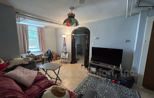 2 Ureco Terrace - 2B-Basement North