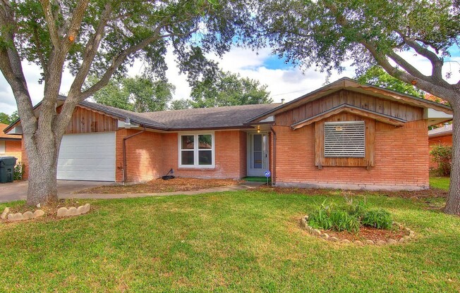 1030 Monette - 4/Bed 2/Bath - $1,795/month