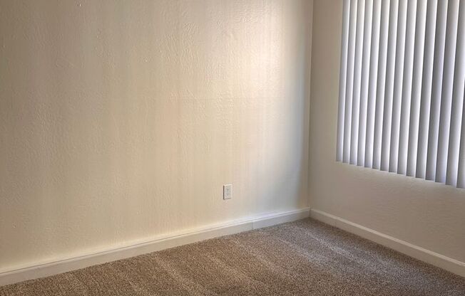 309 & 315 W. Palais Road