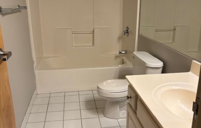 1 bed, 1 bath, 630 sqft, $1,269, Unit 849