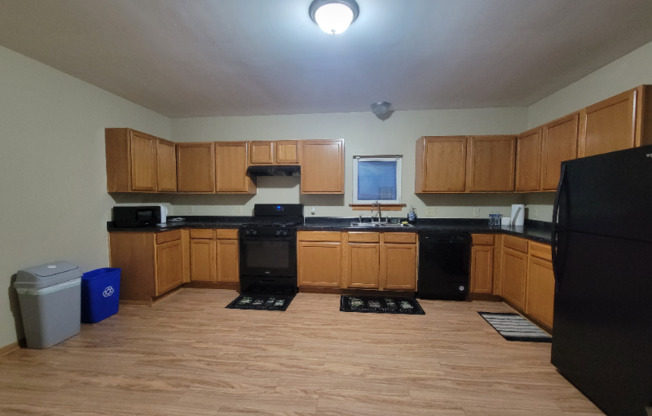 2148 N 29 ST