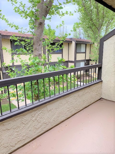 1 bed, 1 bath, 650 sqft, $2,075, Unit 0080