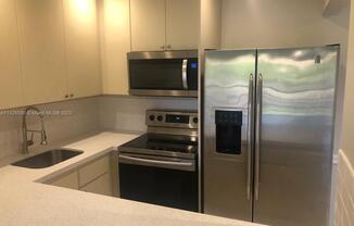 6540 W 26 DR