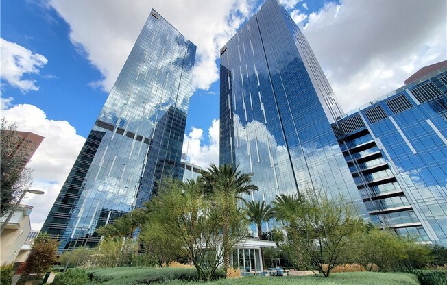 1 bed, 1 bath, 714 sqft, $2,400, Unit 1122