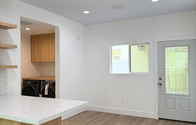 14028-14030 Bessemer St.