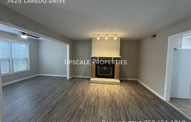 3428 LAREDO DR