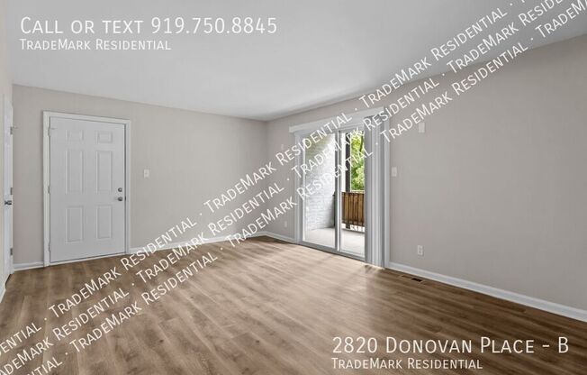 2820 DONOVAN PL