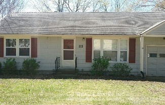 111 W 89 ST