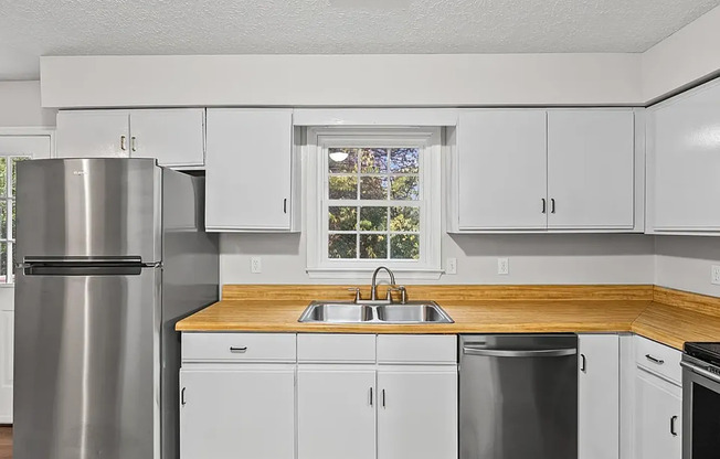 Daniel Hill Apts. 103