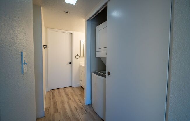 For Rent: 1019 Dornajo Way #160 Sacramento, CA 95825