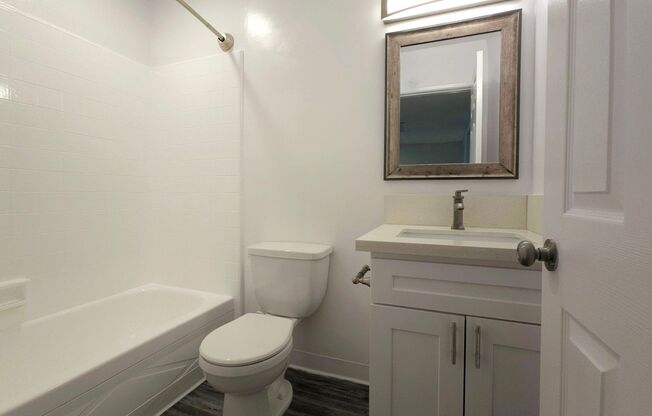 2 beds, 2.5 baths, 1,250 sqft, $2,698, Unit 15