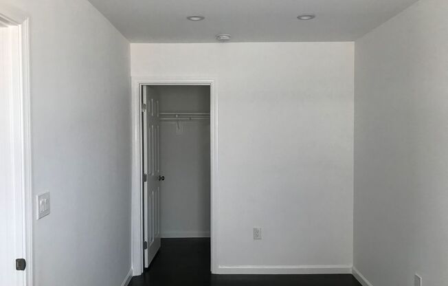 1 bed, 1 bath, 400 sqft, $1,750, Unit 0007