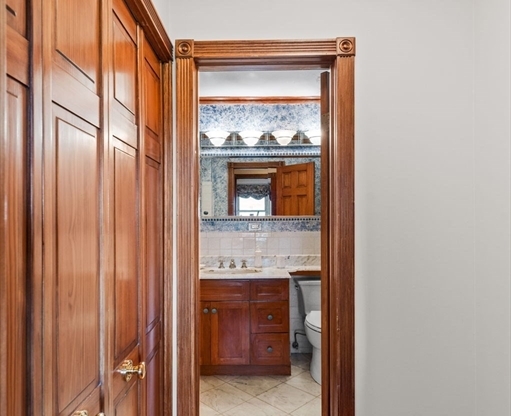 1 bed, 1 bath, 590 sqft, $3,150, Unit 17J