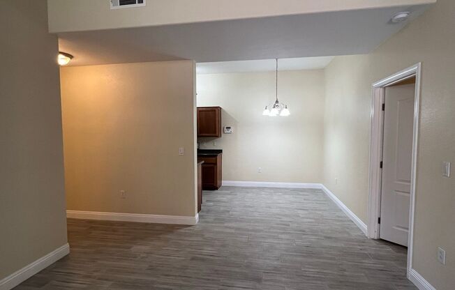 3 beds, 2 baths, $1,595