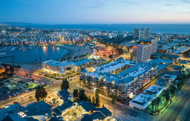 Aerial view of the apartment and surrounding area