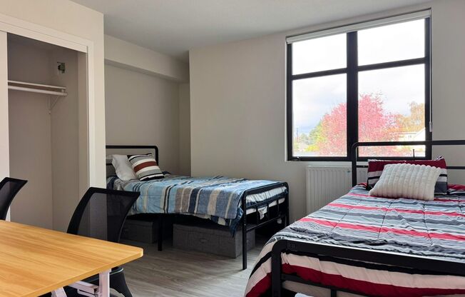 2 beds, 1 bath, 820 sqft, $3,500, Unit 305