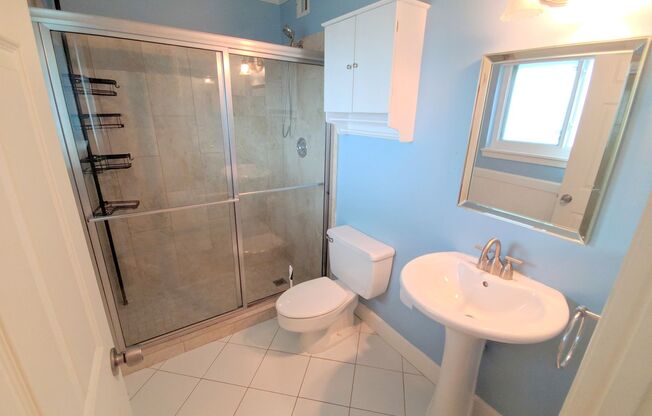 1105 RAMADA DR