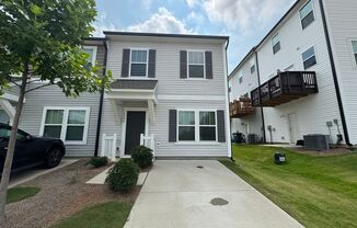 BEAUTIFUL 3BD/2.5BTH Townhome - MALLARD CREEK -AVAILABLE NOW