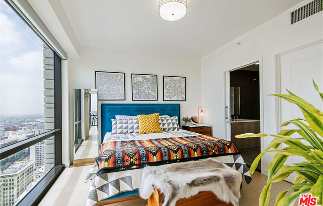 2 beds, 2.5 baths, 1,201 sqft, $5,000, Unit 3202