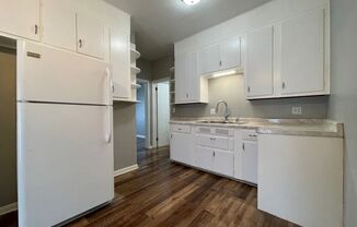 2 beds, 1 bath, 1,000 sqft, $1,000, Unit Unit # 3