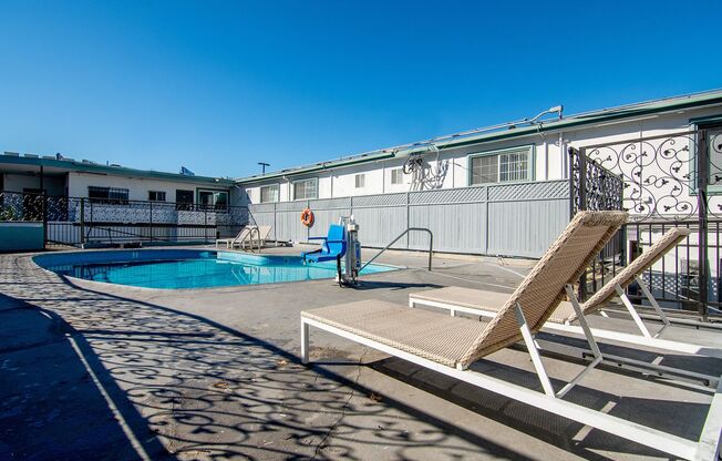 Studio, 1 bath, 126 sqft, $1,595, Unit 125