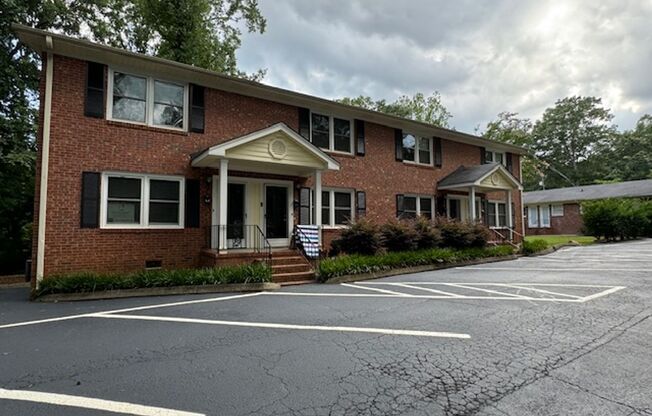 Location - Location - 2 bedrooms - 1.5 Baths, End Unit Townhome with Great Space in the heart of the Eastside.