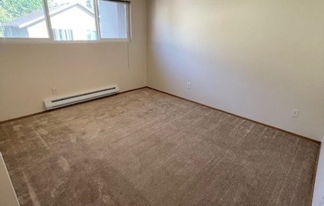 1 bed, 1 bath, 650 sqft, $1,475, Unit 304