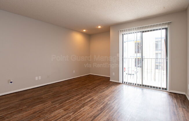 Studio, 1 bath, 384 sqft, $595, Unit 2110