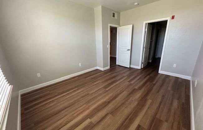 2 beds, 2 baths, 1,098 sqft, $2,558, Unit 1 205