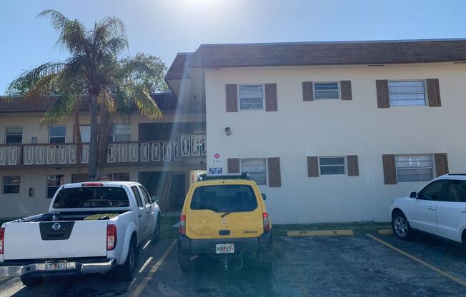 3721 SW 59 Terr