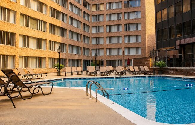 1 bed, 1 bath, 600 sqft, $3,100, Unit 0127