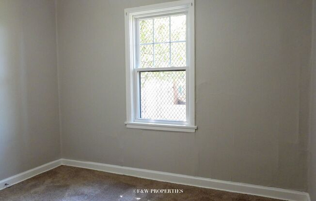 1 bed, 1 bath, 560 sqft, $920, Unit 55-17