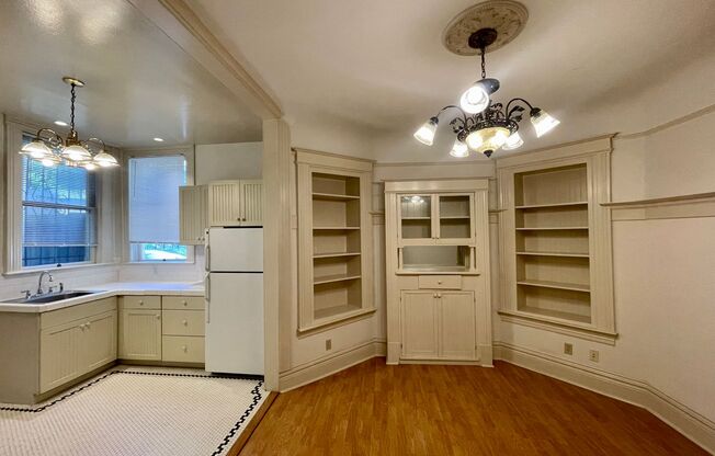 2411-2423 Post Street (1021r)