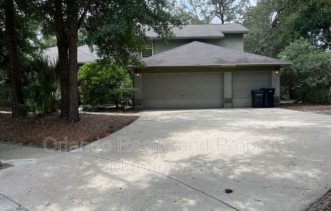 3801 DONNA LYNN LN
