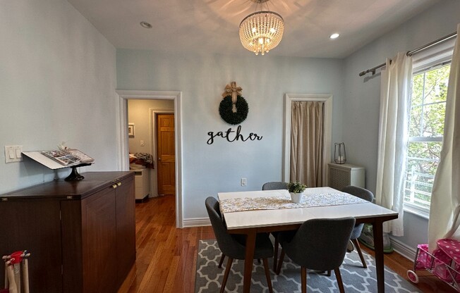 495 E 3 ST