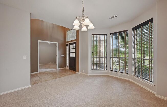 Stunning 4-Bedroom, 3-Bath, 3 Car Garage Home in Frisco!