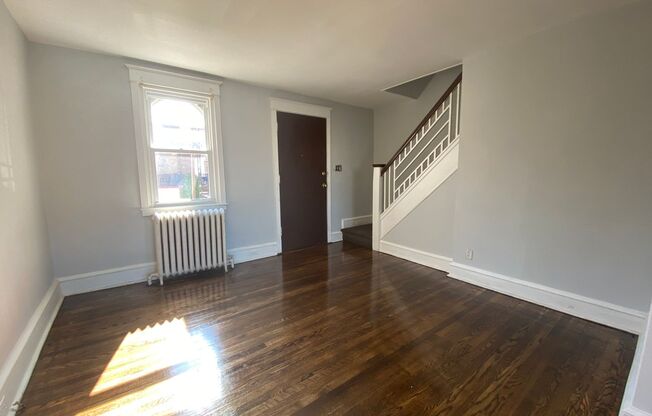 Renovated 2 Bedroom, 1 Bath in Upper Darby