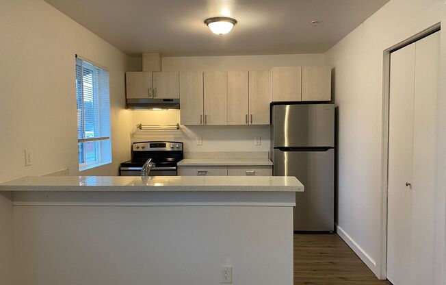 1 bed, 1 bath, 600 sqft, $1,235, Unit Unit 306