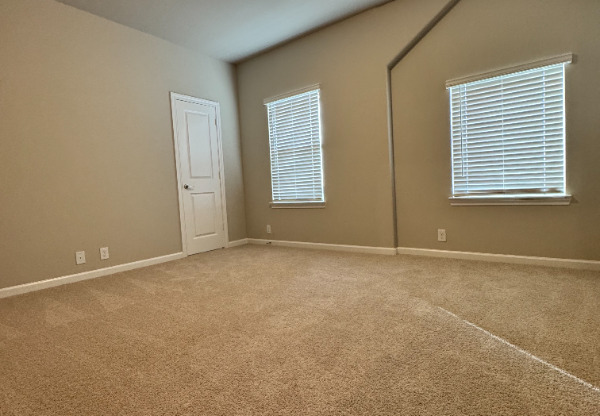 4432 NORCROSS LN