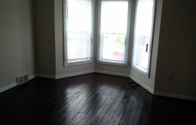 1434 Spy Run Ave