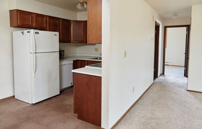 2 beds, 1 bath, 1,000 sqft, $1,000, Unit Unit 3