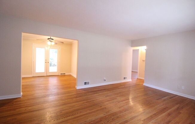 3 beds, 1 bath, $1,750