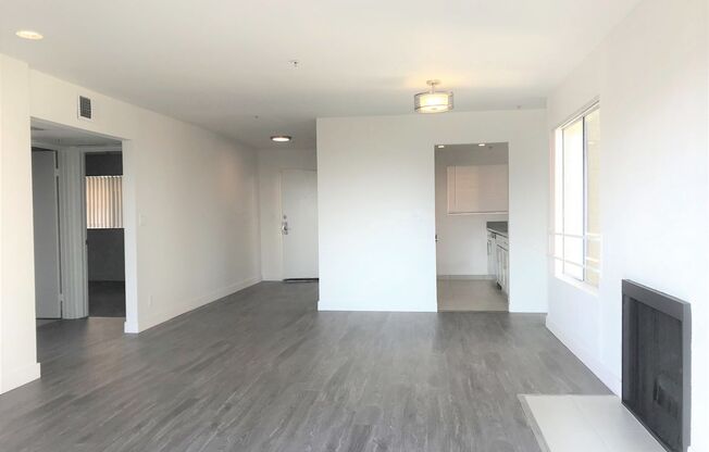 2 beds, 2 baths, 1,100 sqft, $2,750, Unit 316