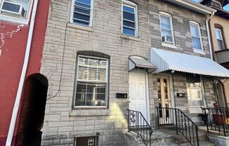 3 Bedroom 1 Bath Available for Rent